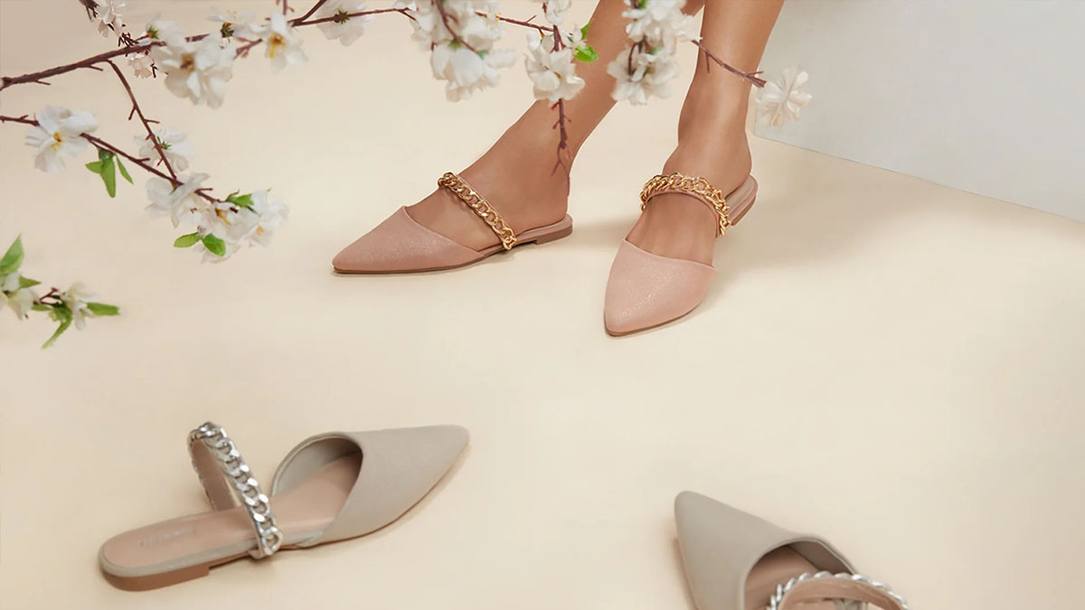 kinds-of-females-footwear